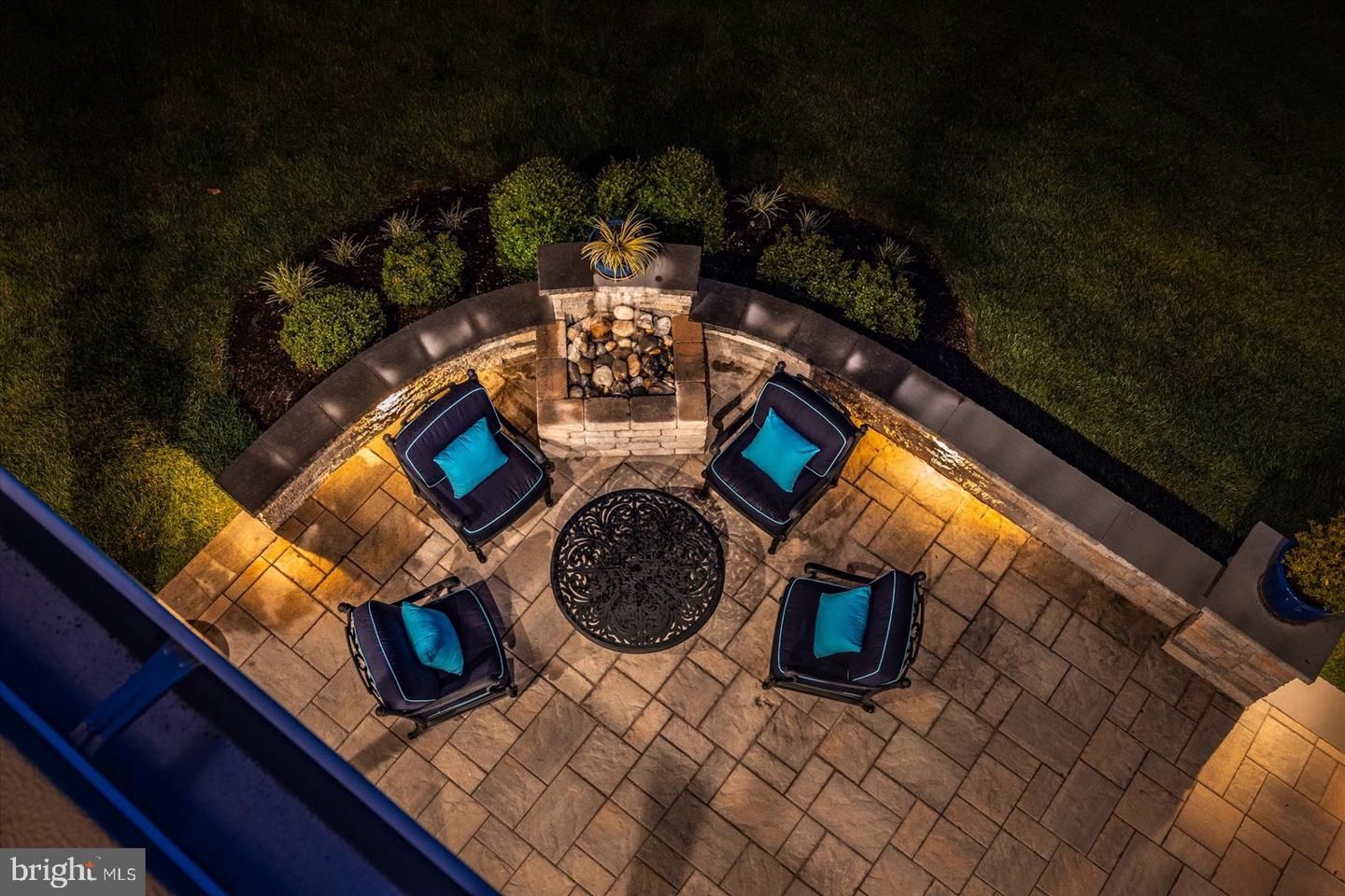 26064 Crosswinds Landing