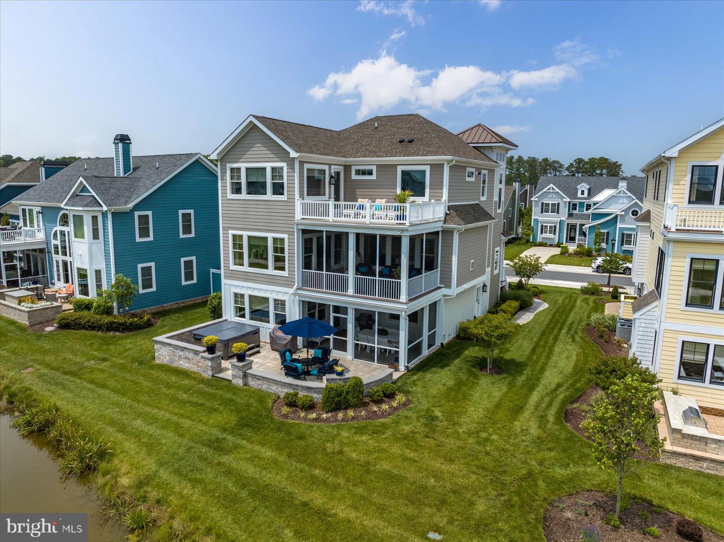 26064 Crosswinds Landing