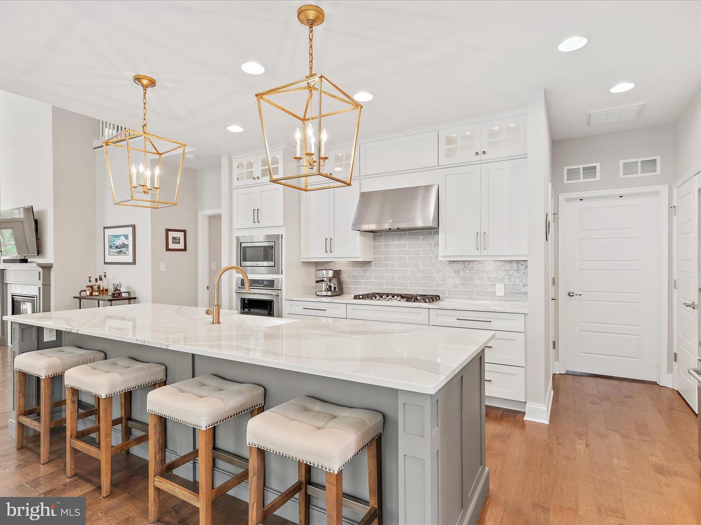 30497 N Magnolia Crossing