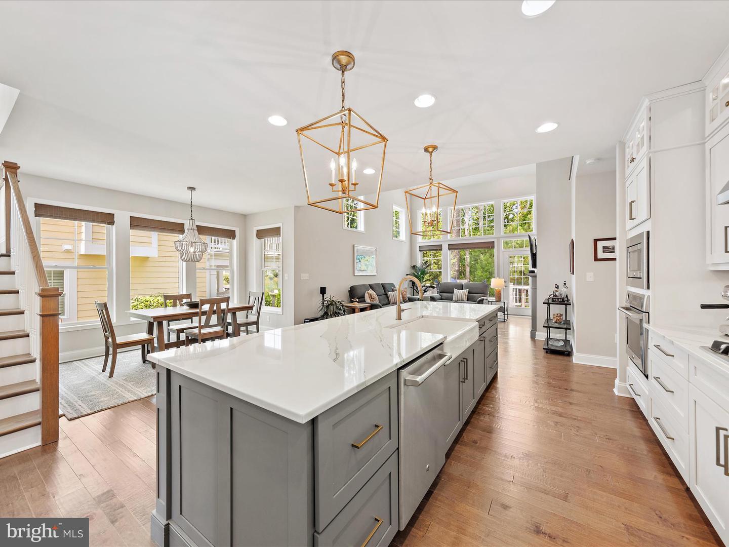 30497 N Magnolia Crossing