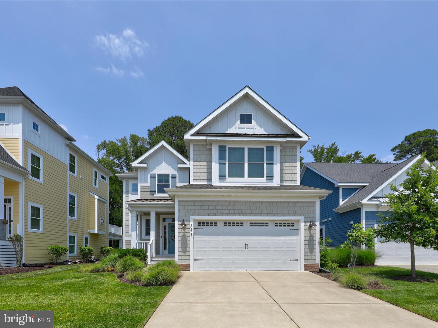 30497 N Magnolia Crossing