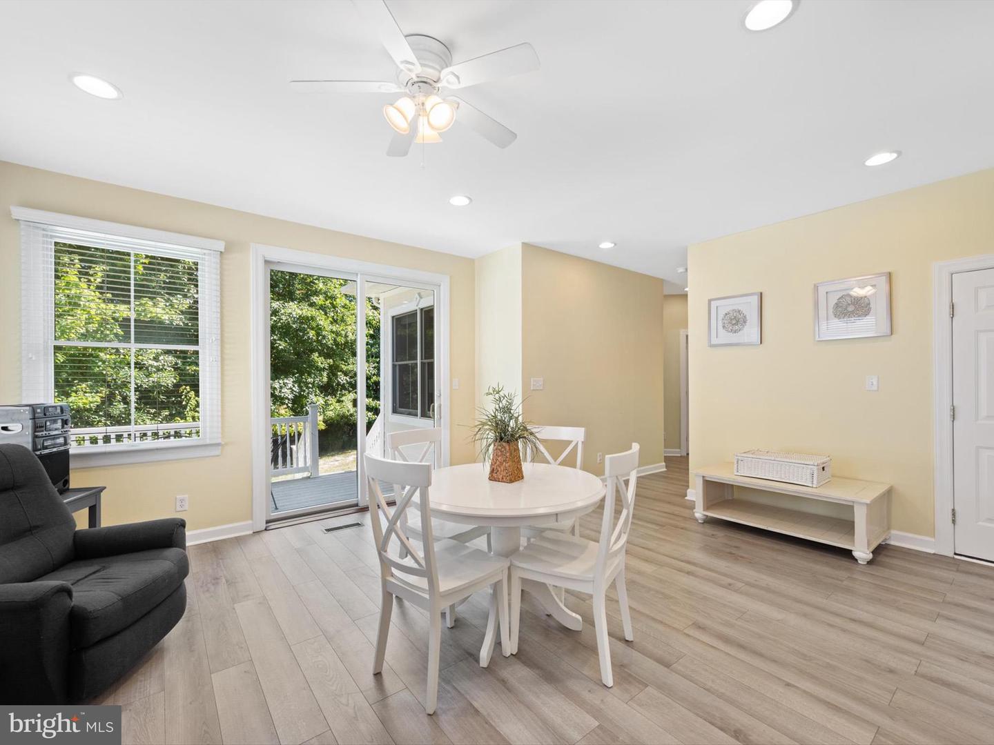 31469 Forsythia Dr