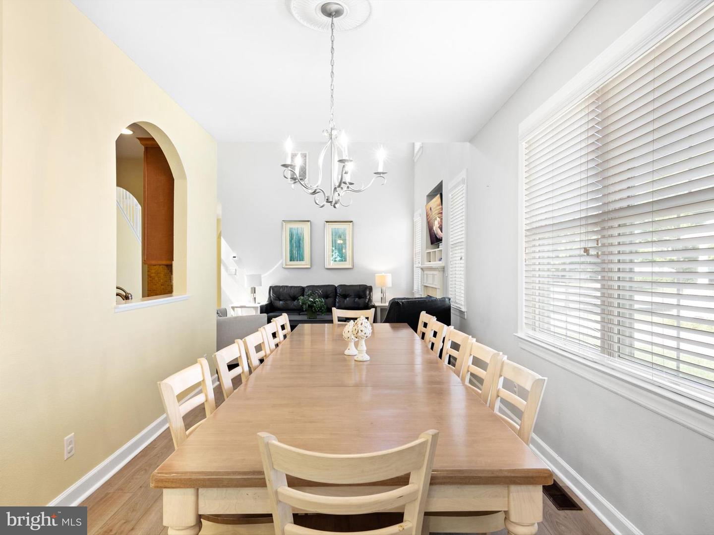 31469 Forsythia Dr