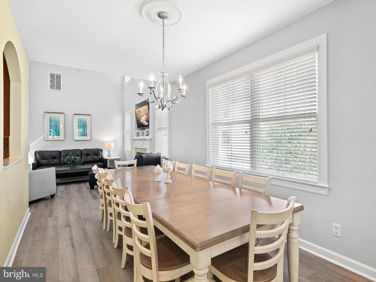 31469 Forsythia Dr