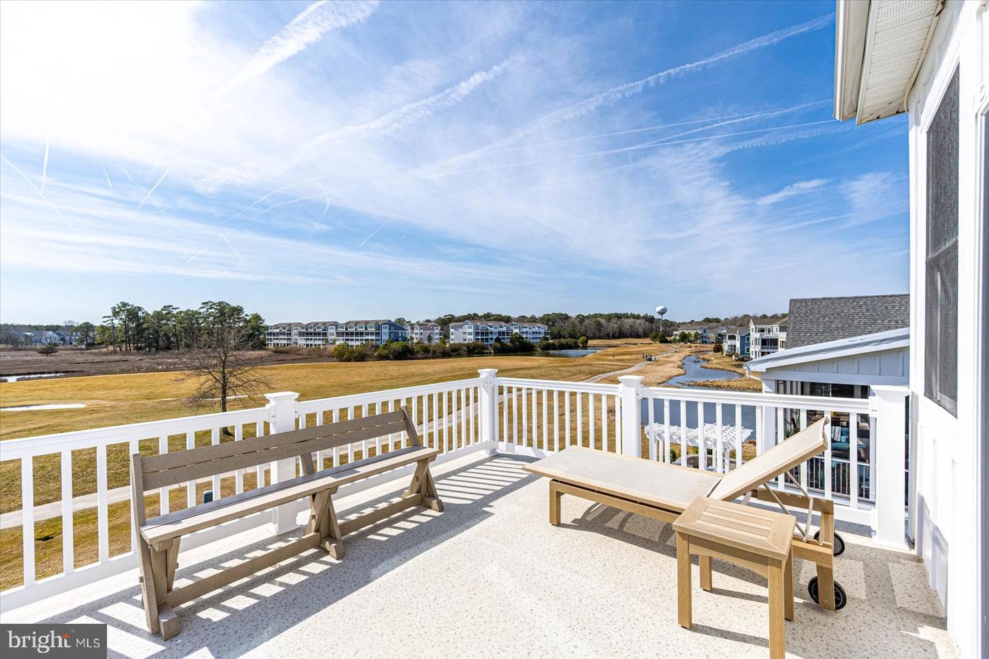 30302 Sea Watch Walk