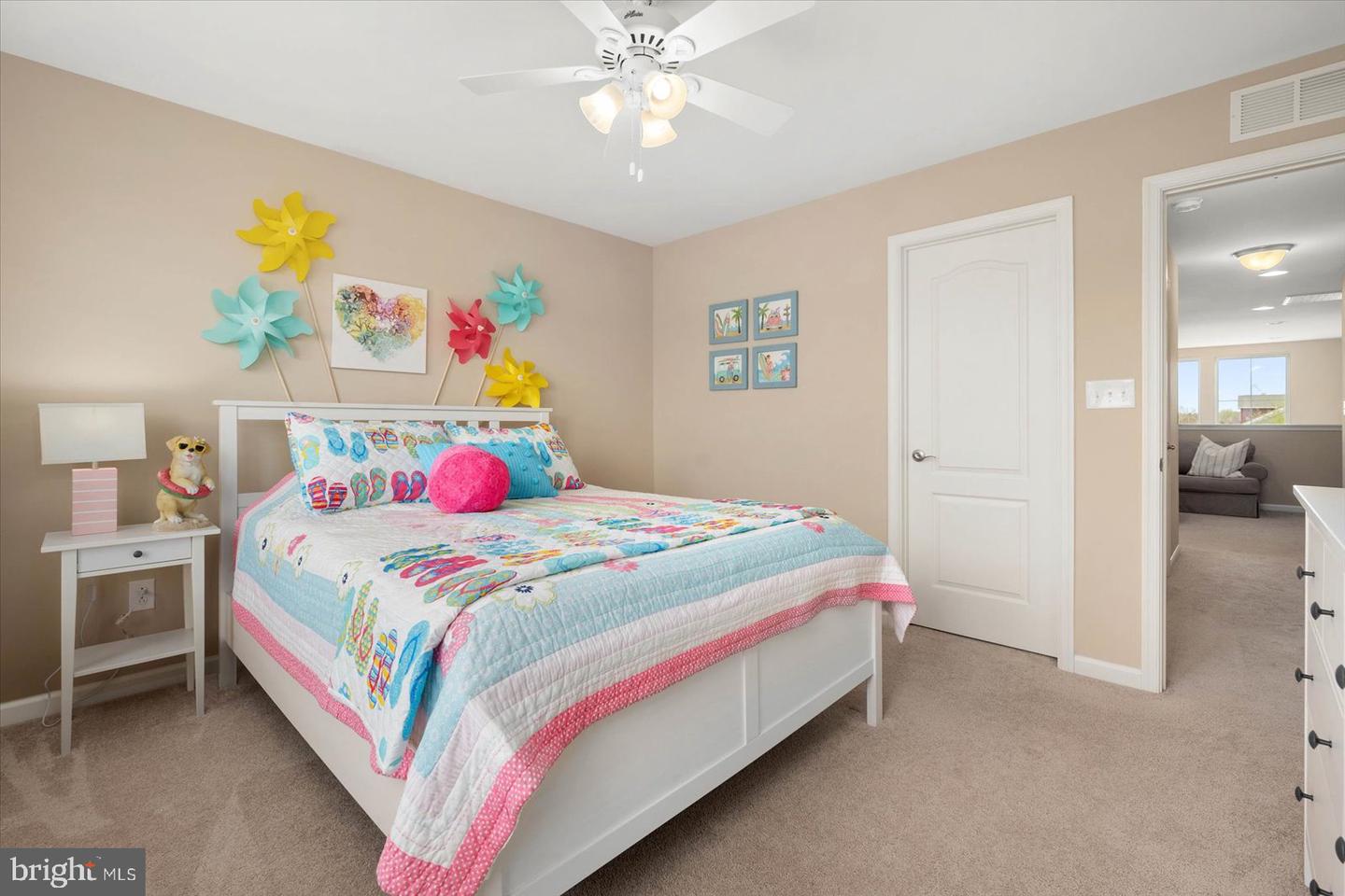 33333 Lone Cedar Lndg