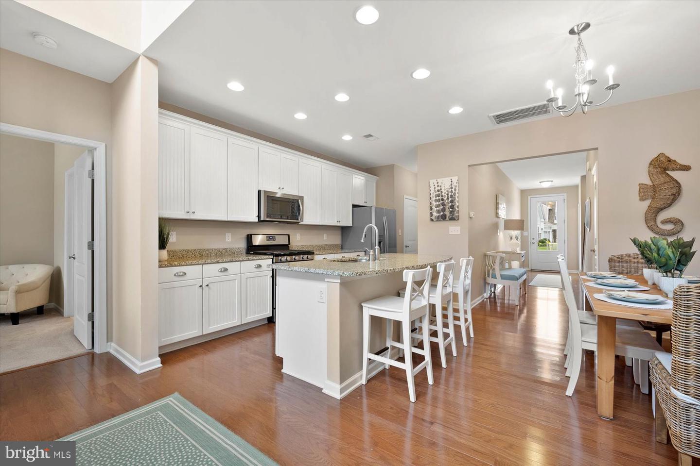 33333 Lone Cedar Lndg