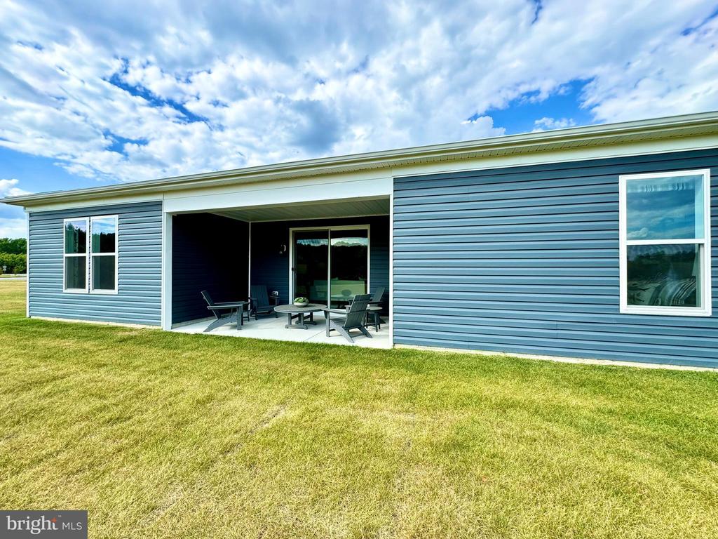 19048 Lilly Pond Cir