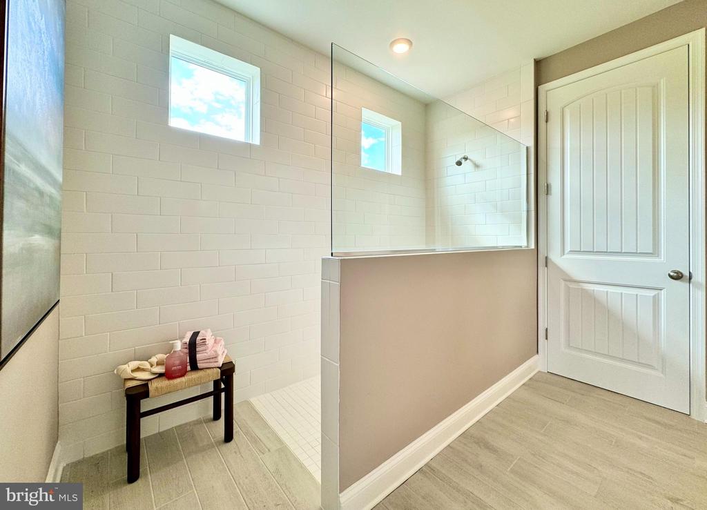 19048 Lilly Pond Cir
