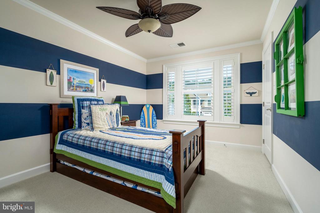 36367 Sea Grass Way