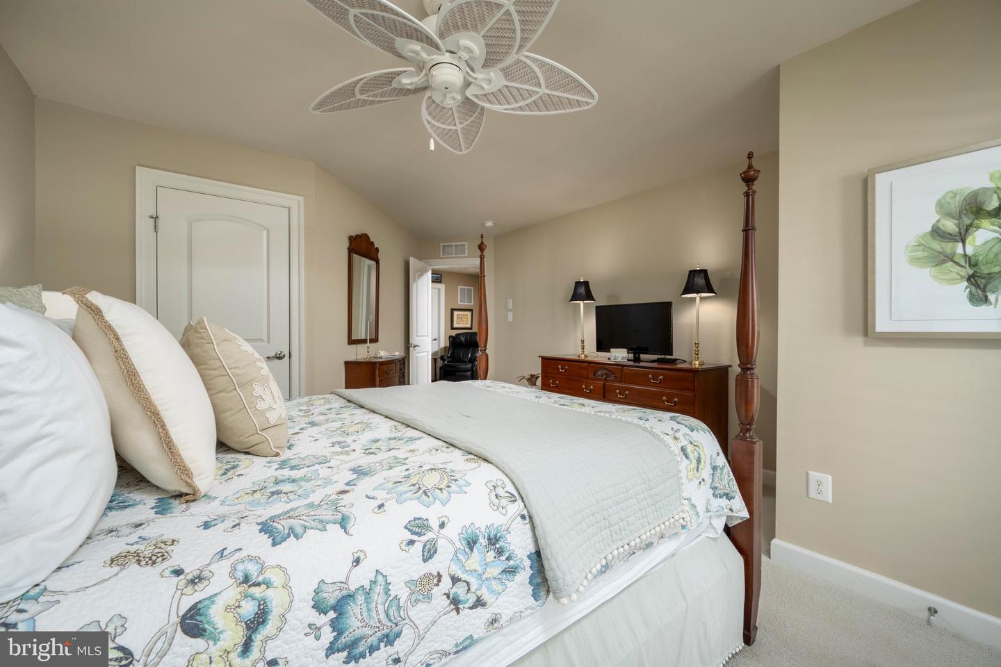 36367 Sea Grass Way