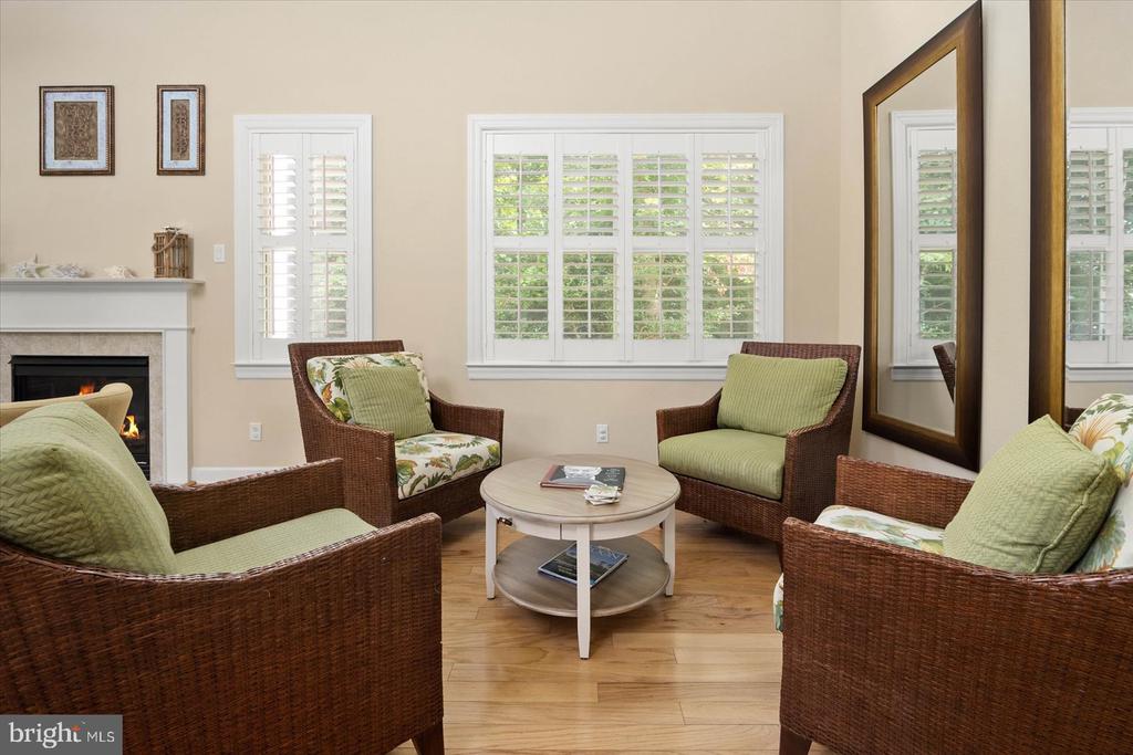 31463 Forsythia Dr