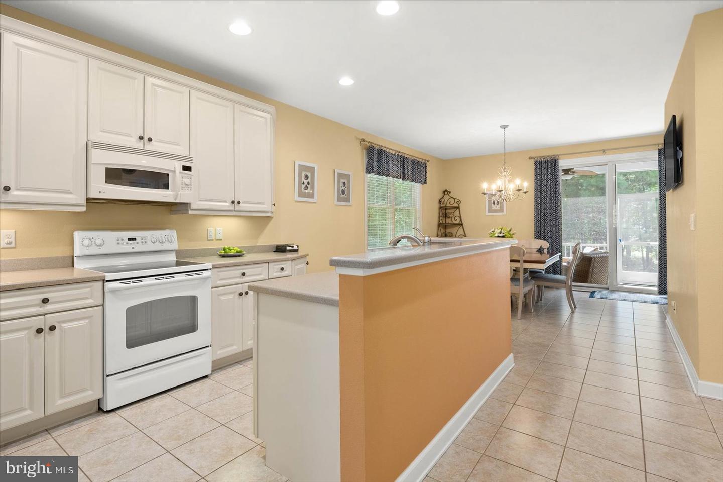 31463 Forsythia Dr