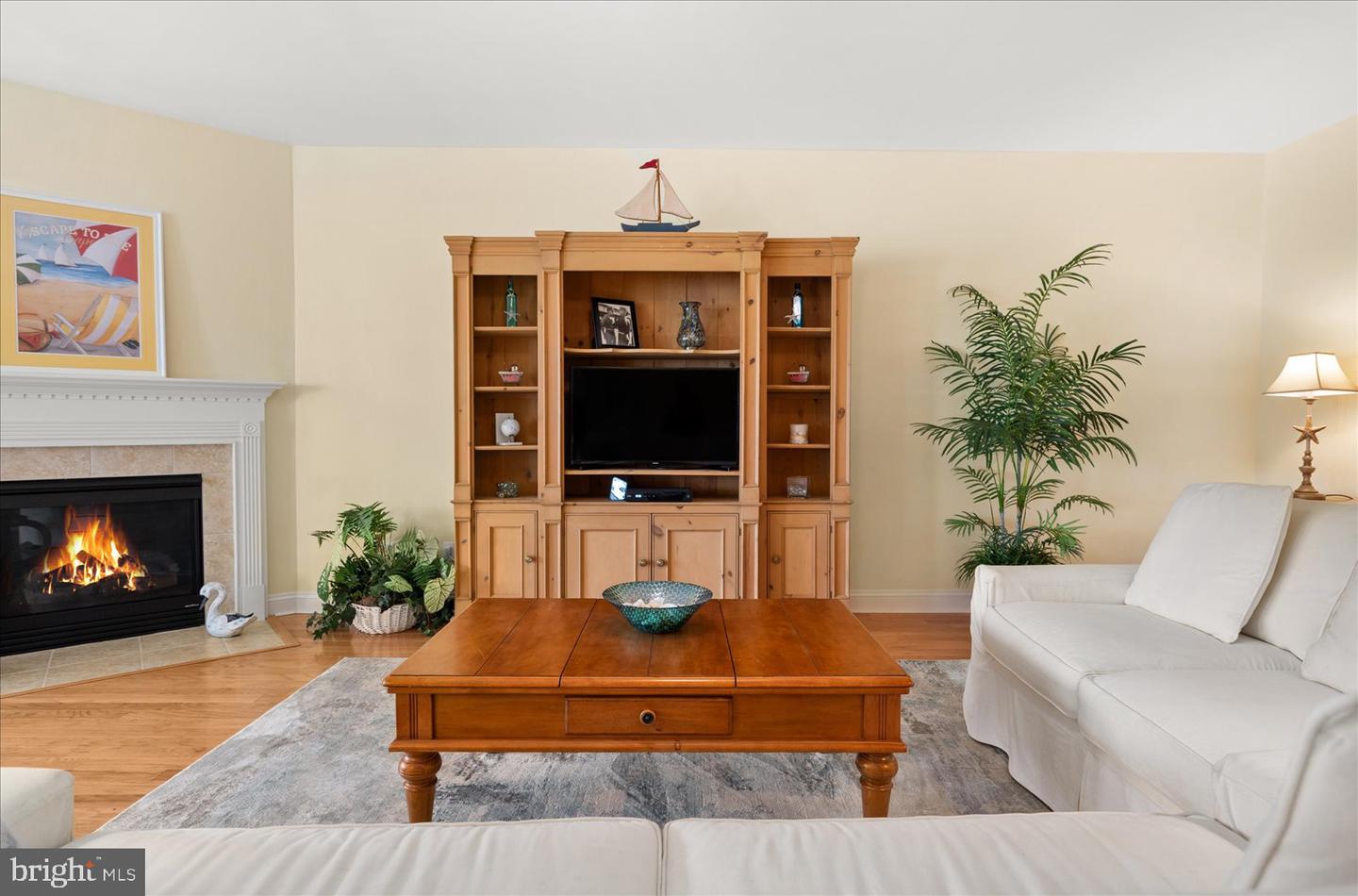 31726 Lakeview Dr #203