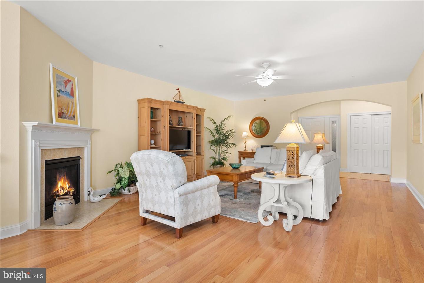 31726 Lakeview Dr #203