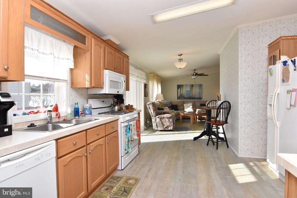 35408 Lagoon Ln