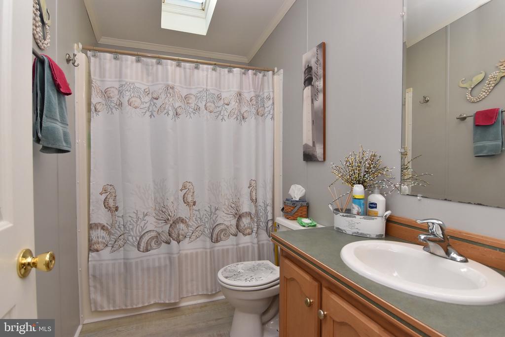 35408 Lagoon Ln