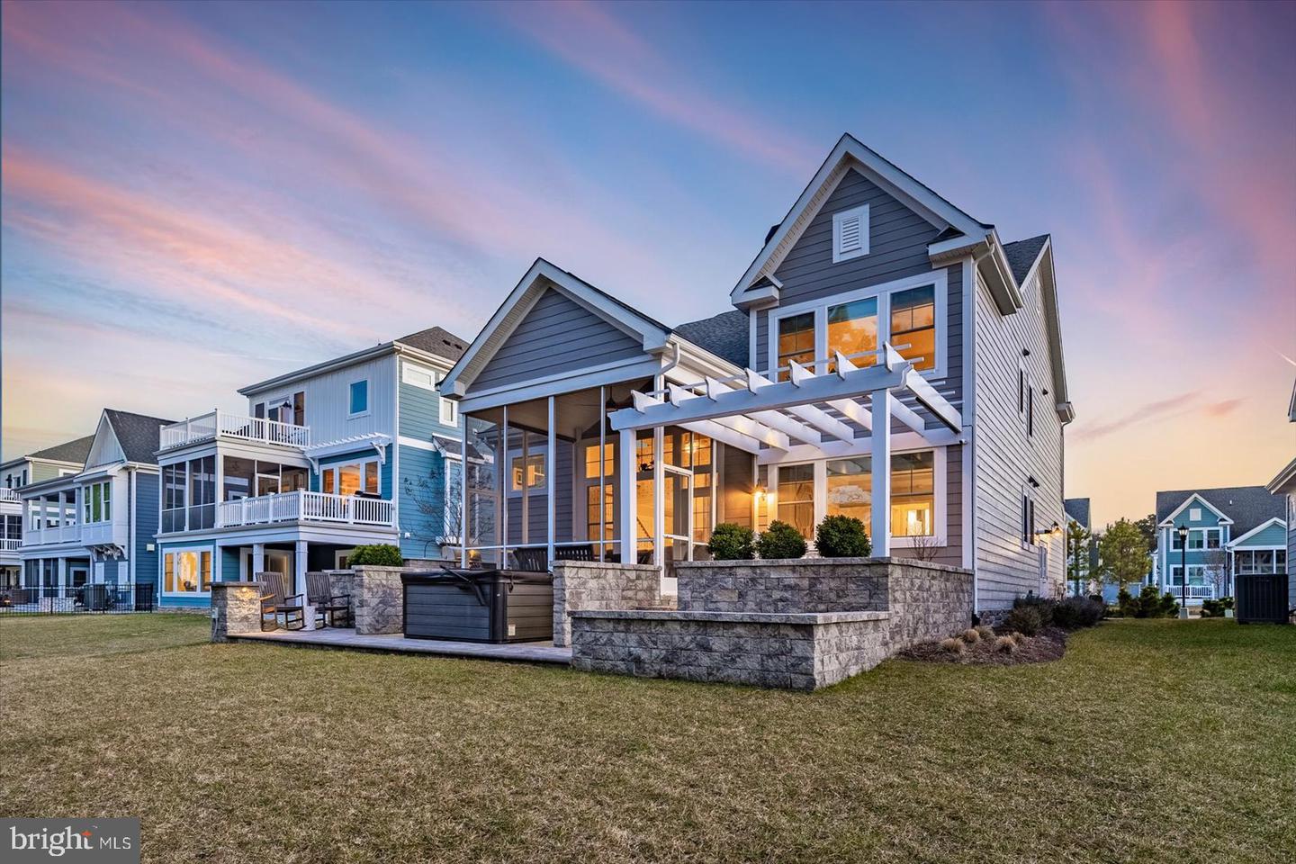 26409 Crosswinds Lndg