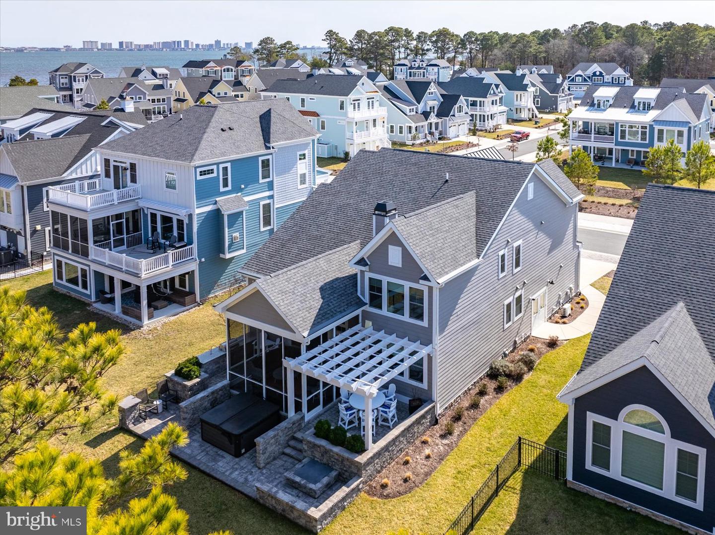 26409 Crosswinds Lndg