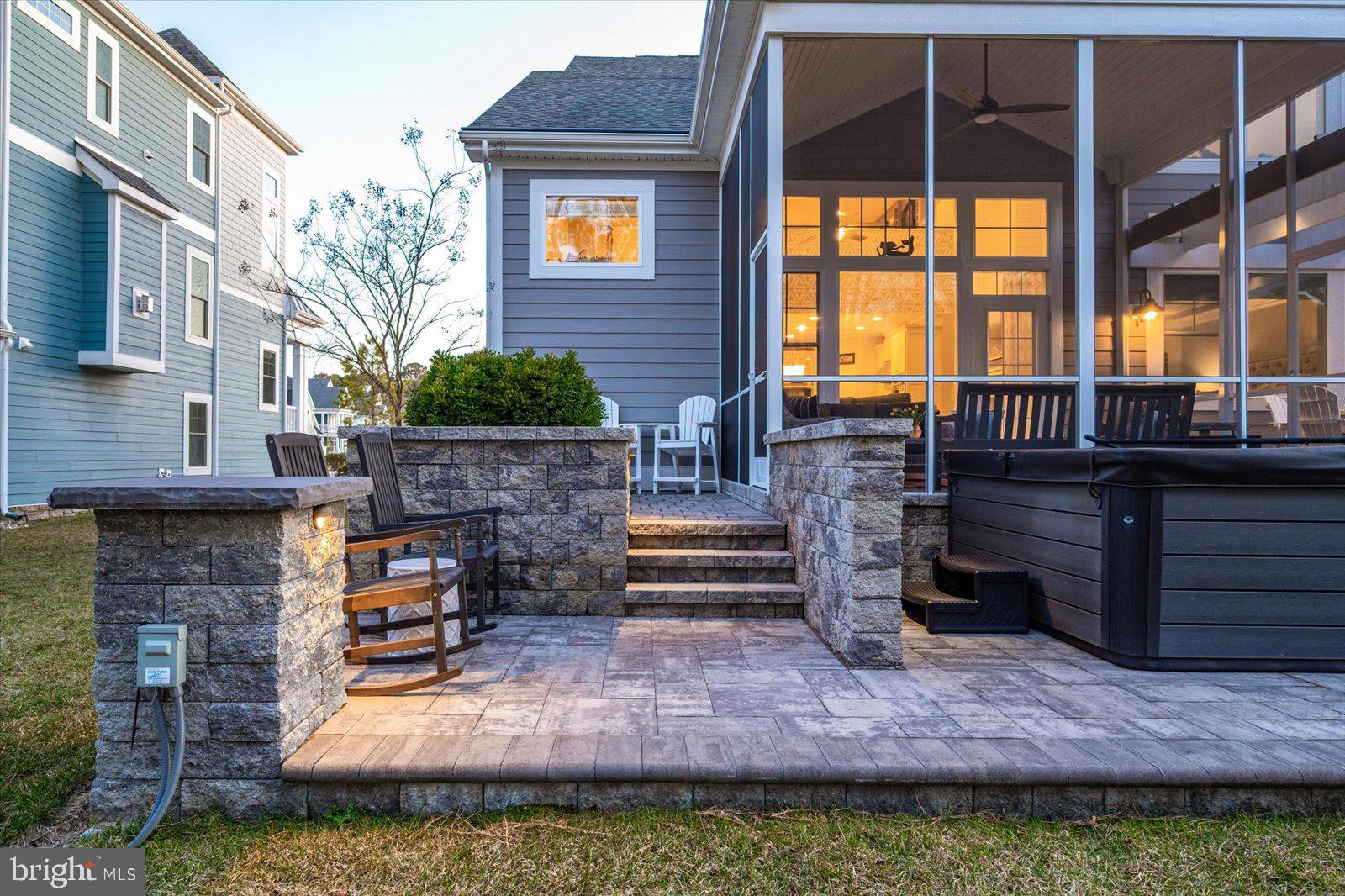 26409 Crosswinds Lndg