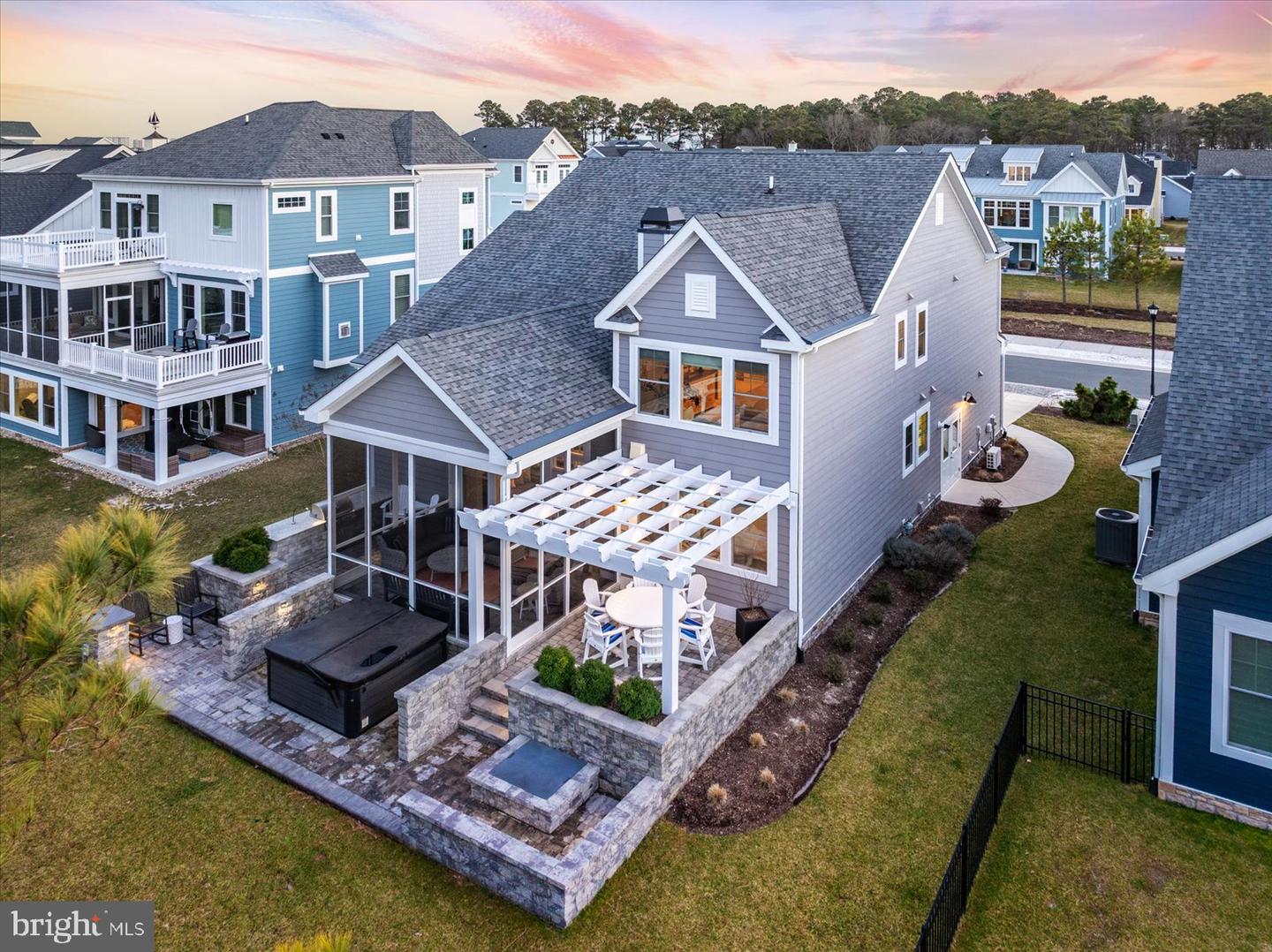 26409 Crosswinds Lndg