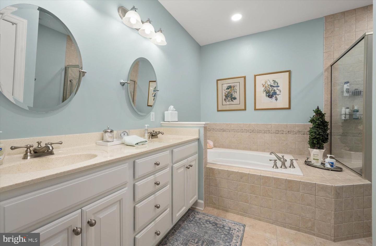 38414 Boxwood Ter #101b