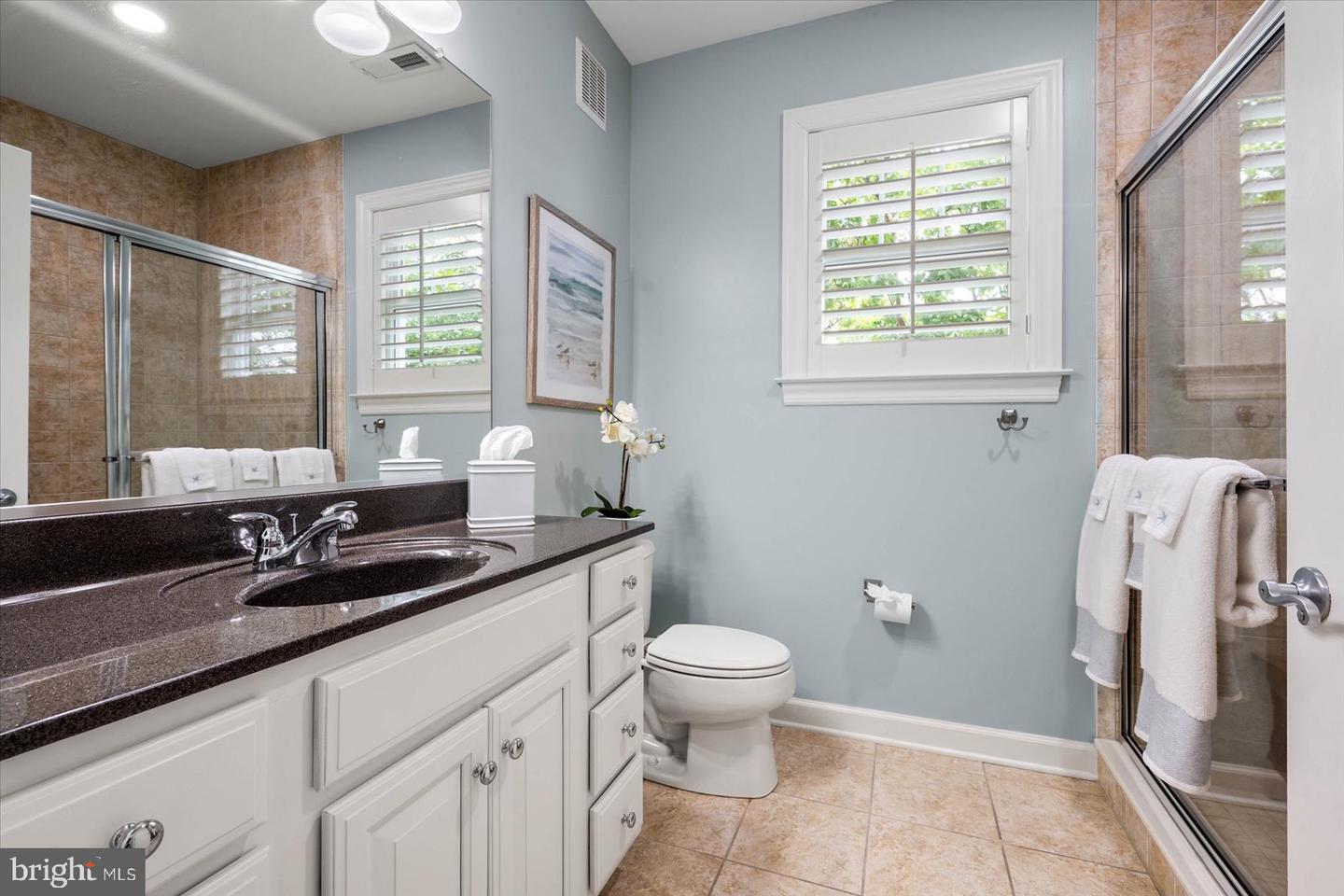 38414 Boxwood Ter #101b
