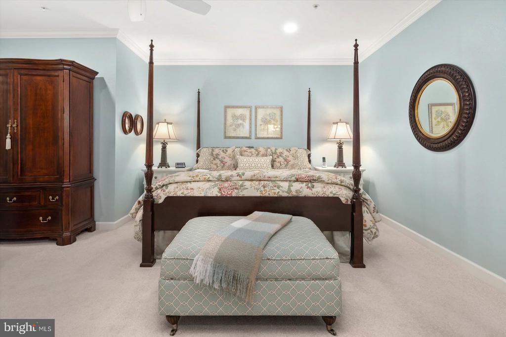 38414 Boxwood Ter #101b