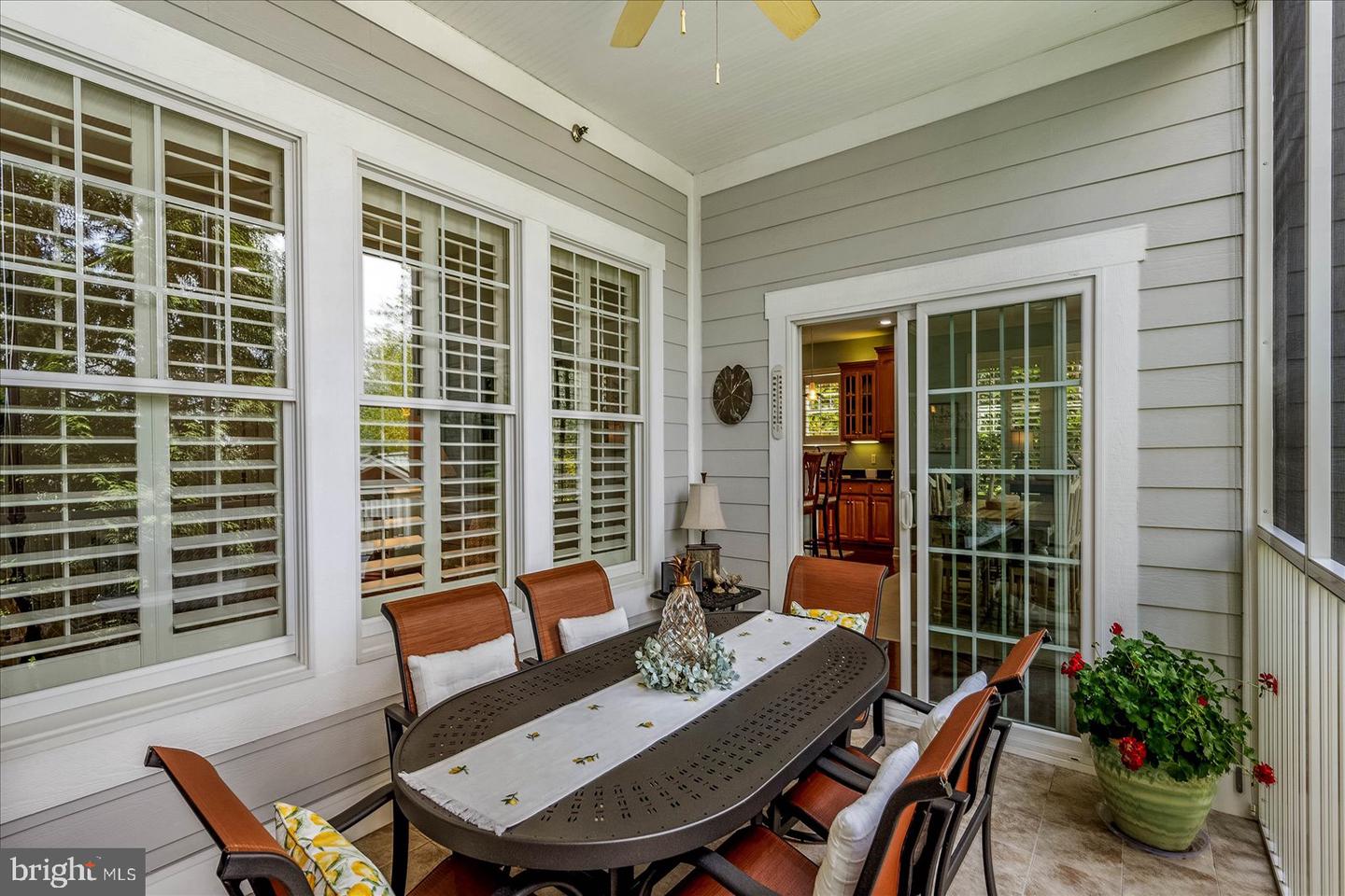 38414 Boxwood Ter #101b