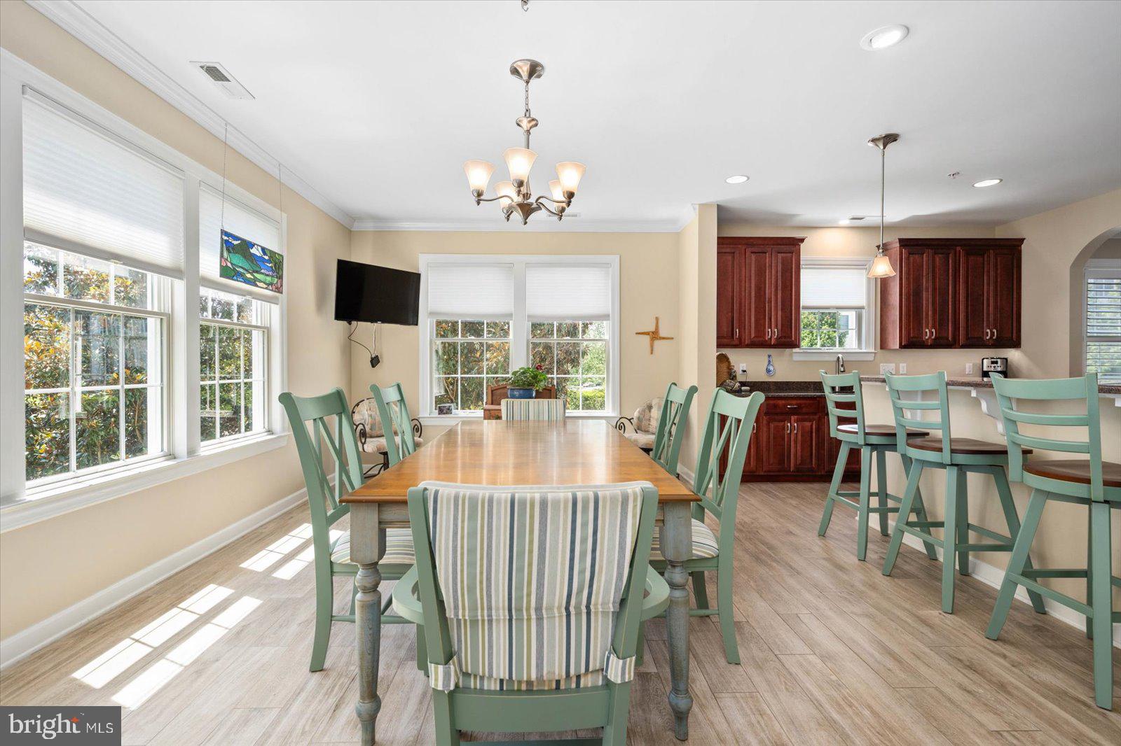 38415 Boxwood Ter #104b