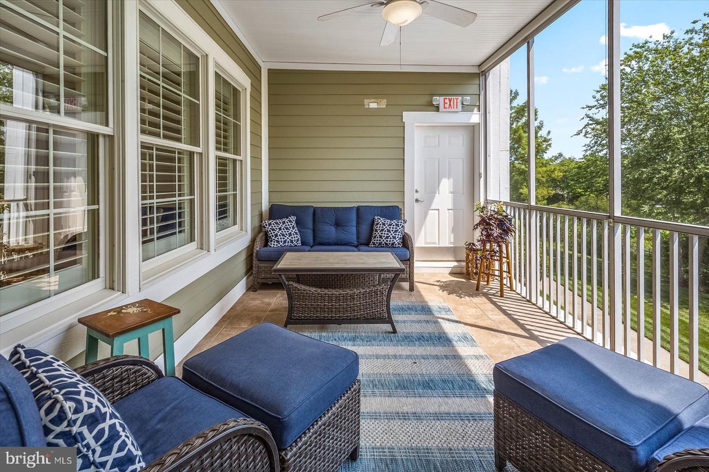 38415 Boxwood Ter #104b