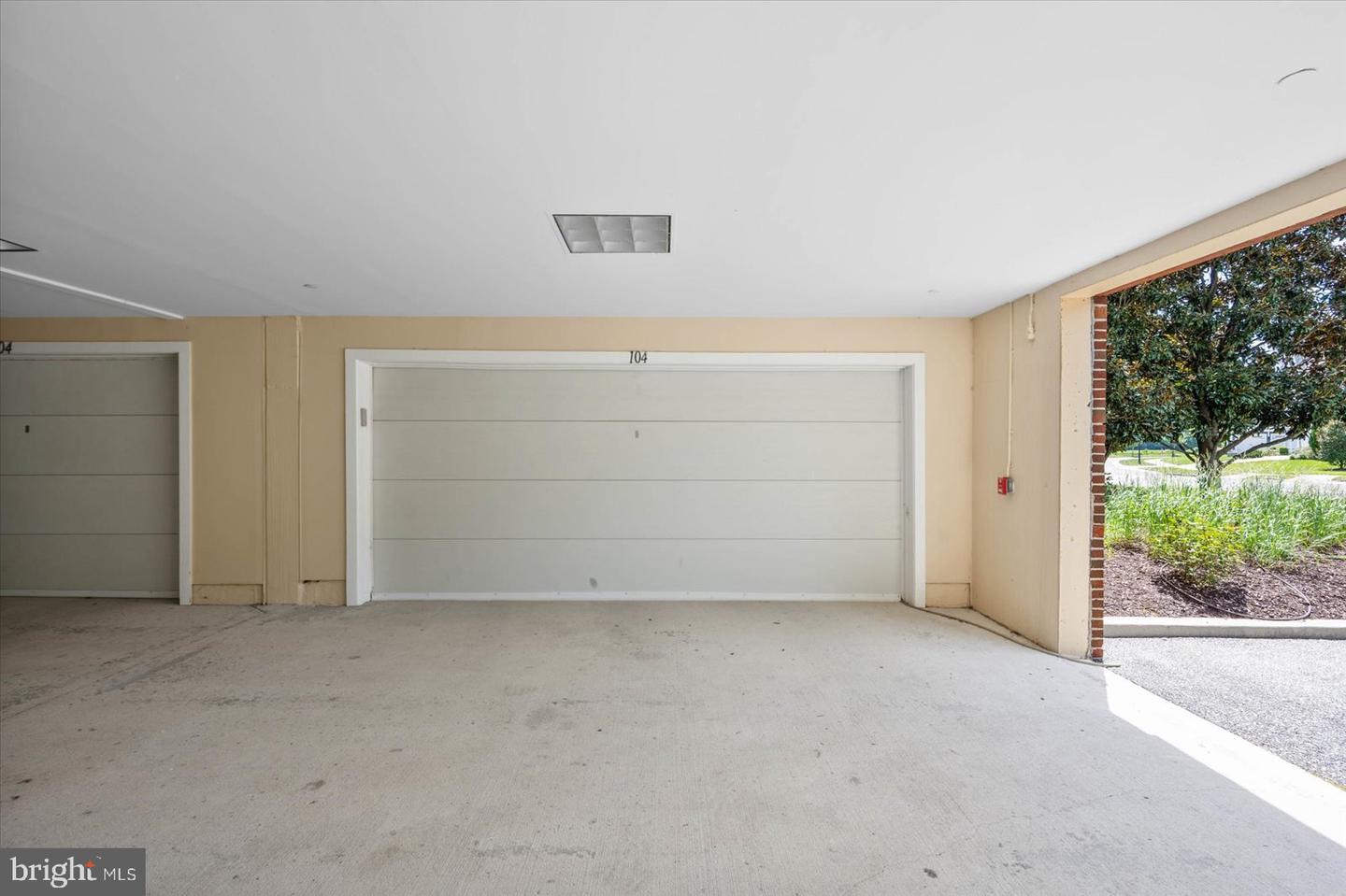 38415 Boxwood Ter #104b
