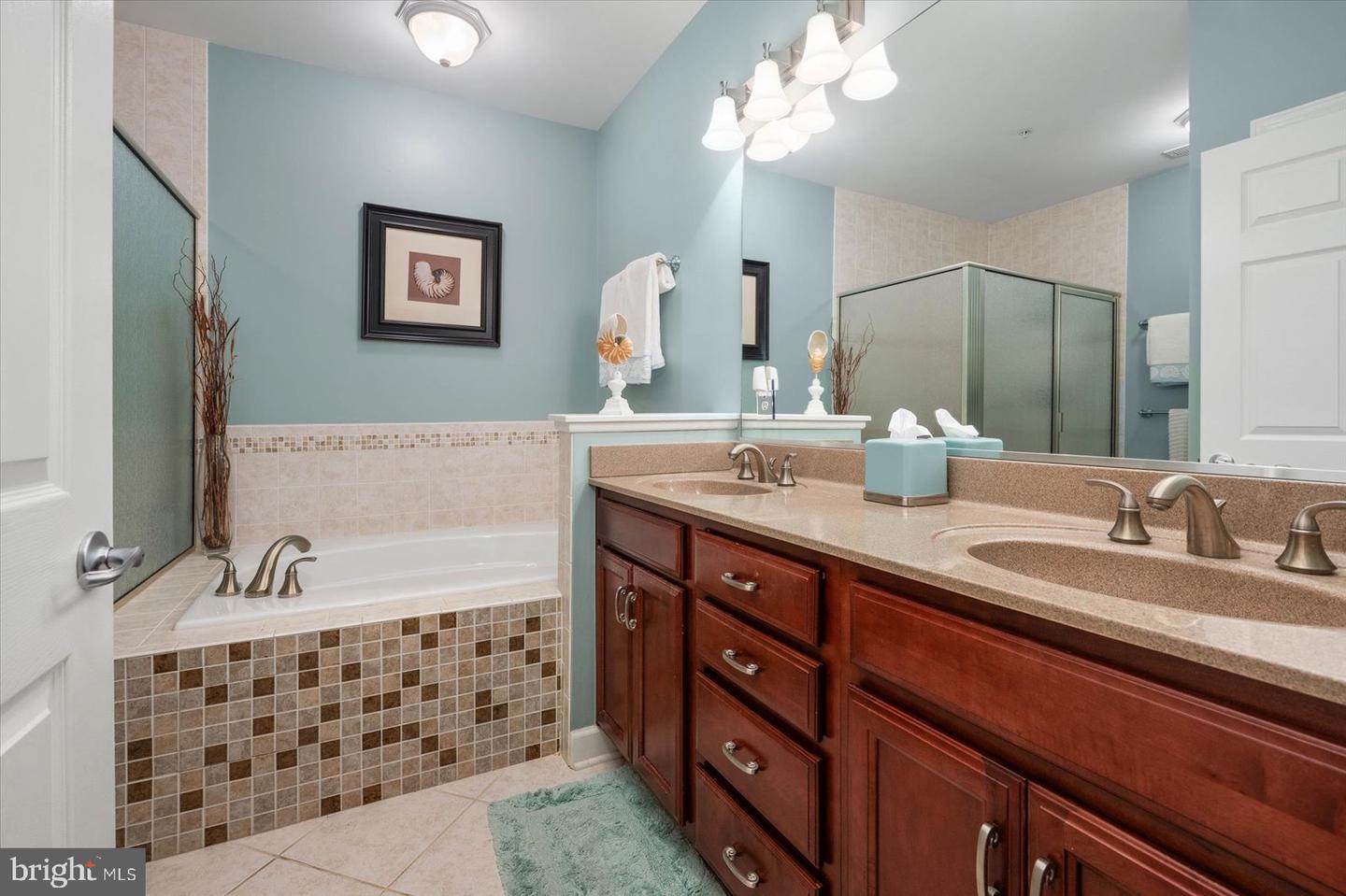 38415 Boxwood Ter #104b