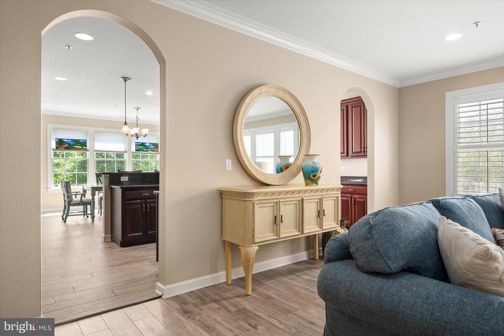 38415 Boxwood Ter #104b