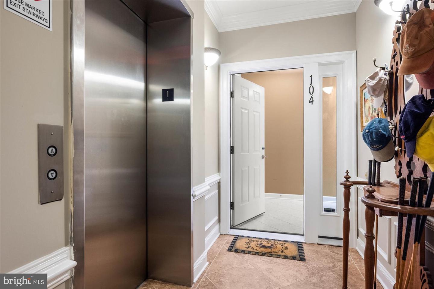38415 Boxwood Ter #104b