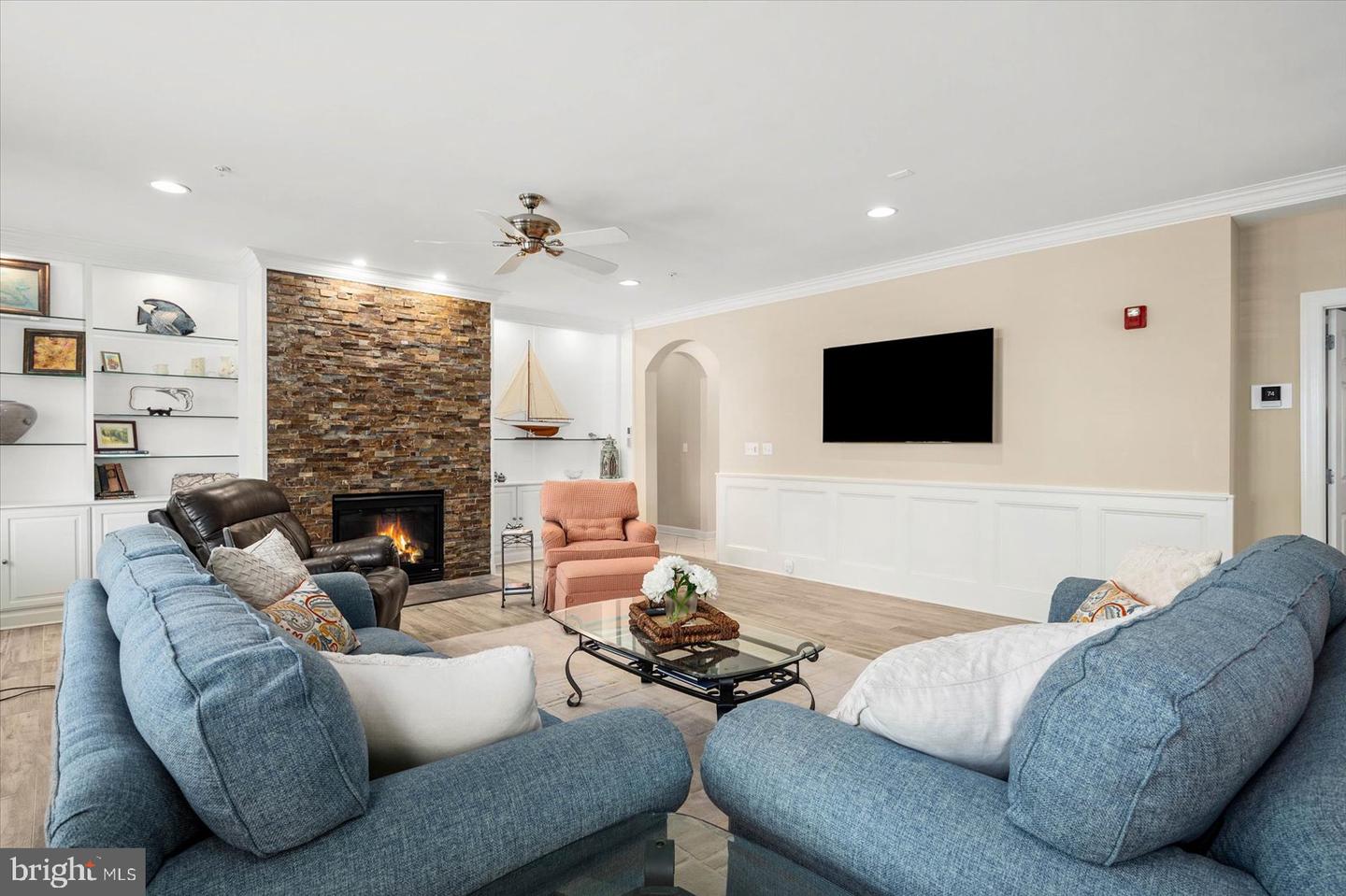 38415 Boxwood Ter #104b