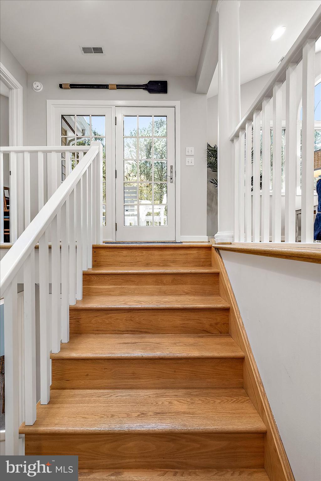 5 Bridge Rd
