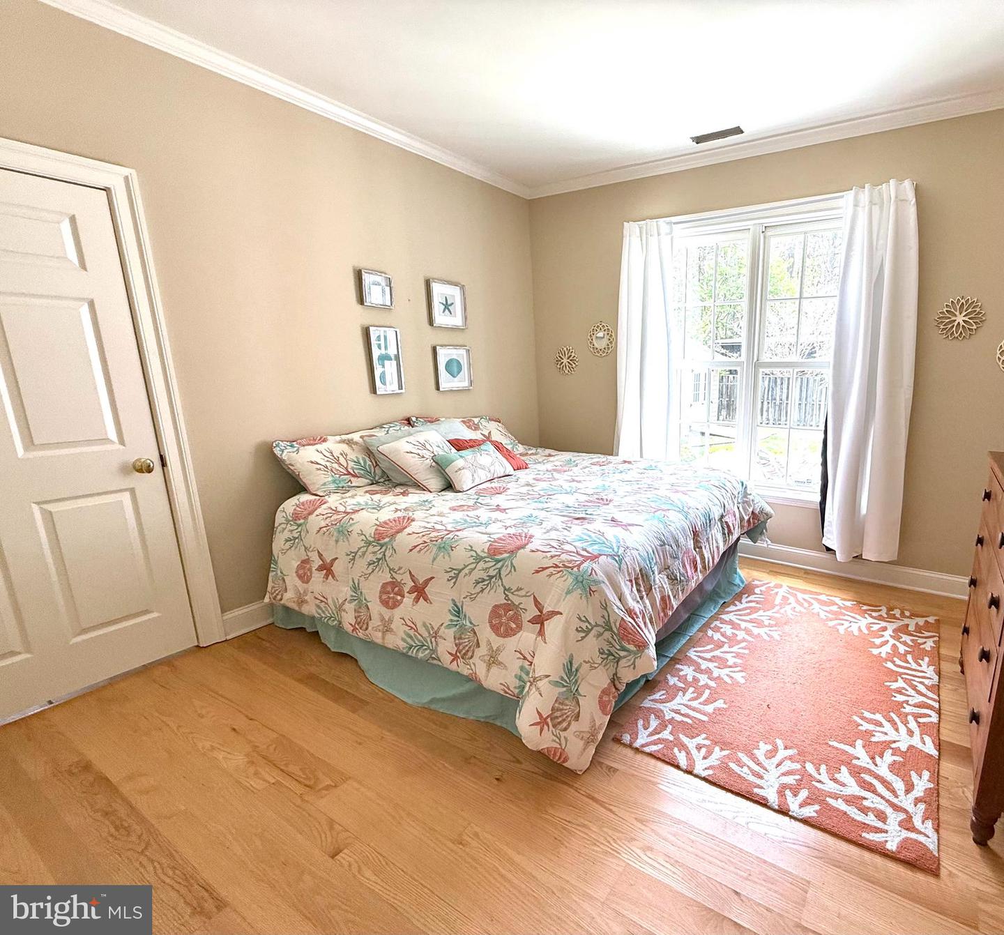 18 Short Rd