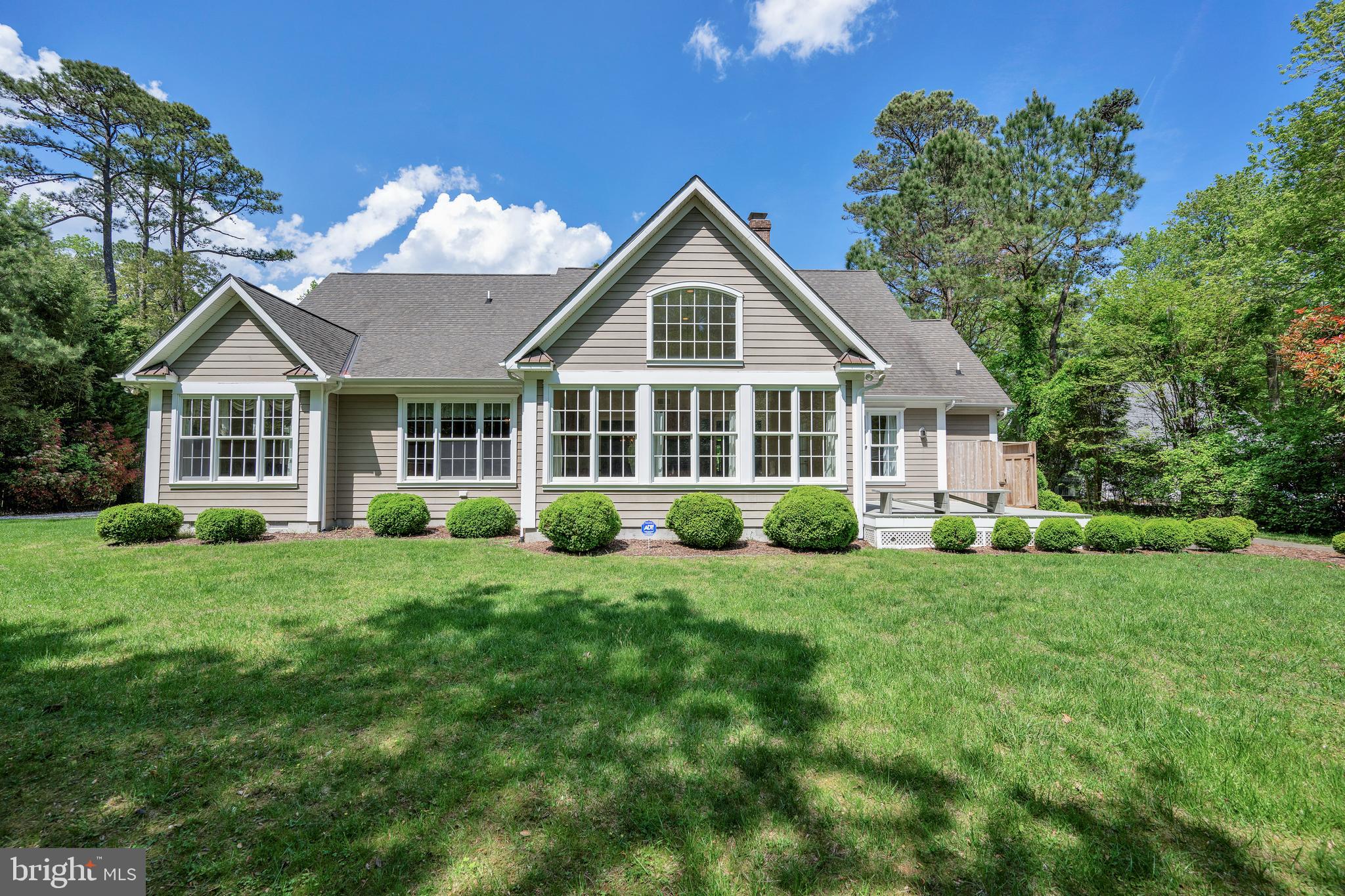 18 Short Rd