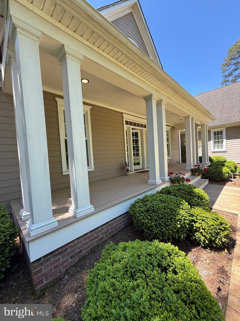 18 Short Rd