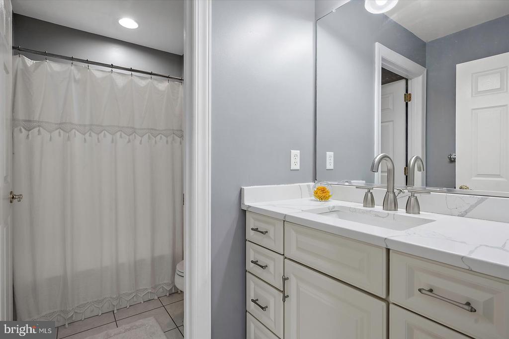 36452 WILD ROSE CIRCLE