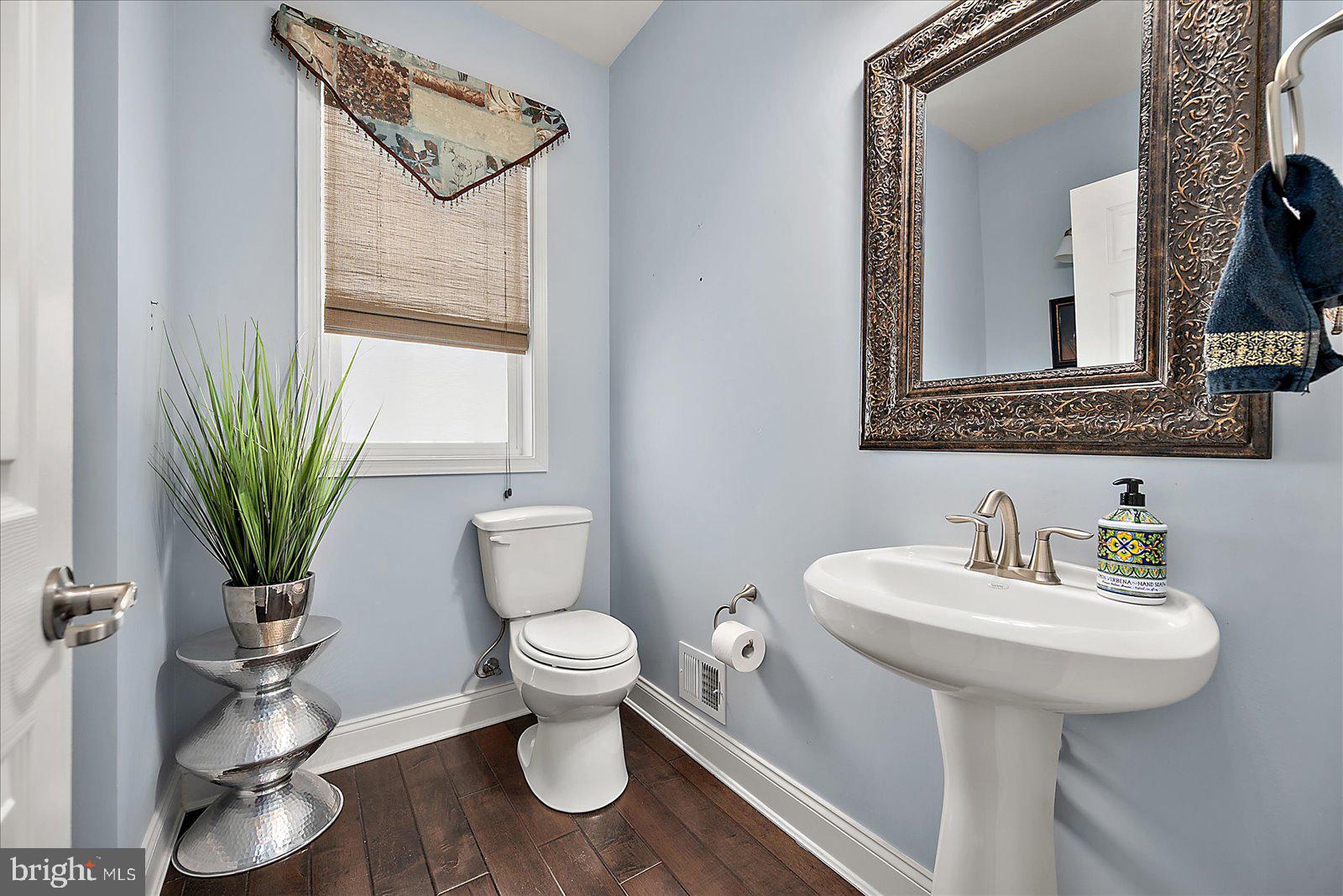 30361 SEA WATCH WALK