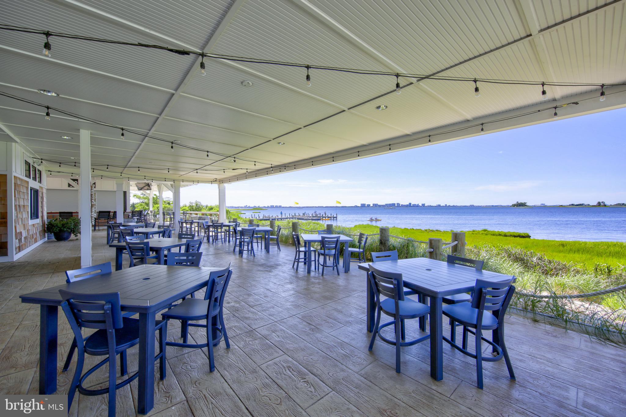 30361 SEA WATCH WALK