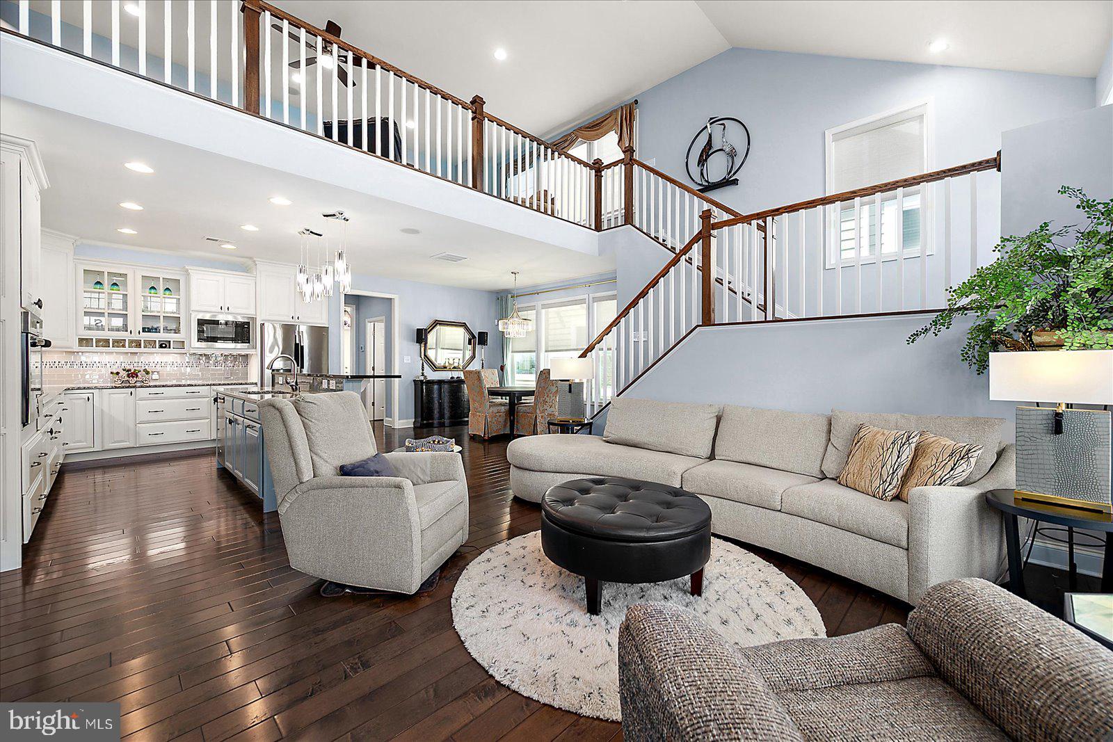 30361 SEA WATCH WALK