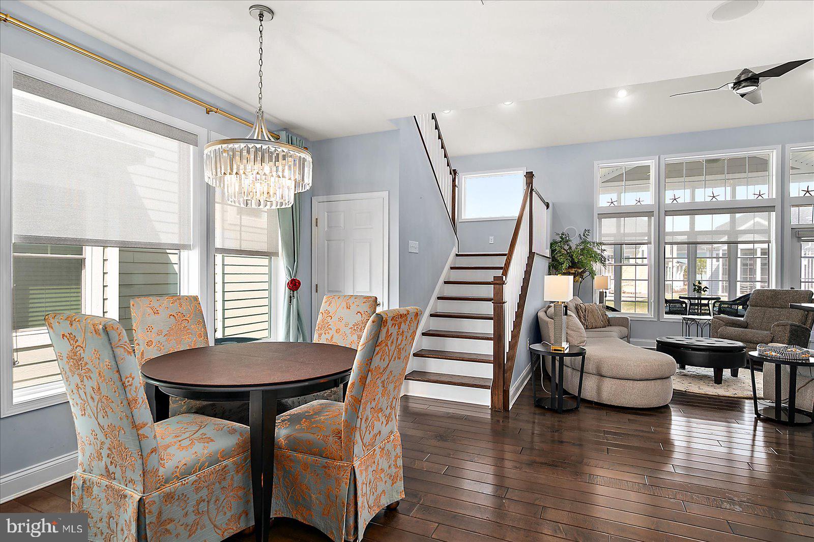 30361 SEA WATCH WALK