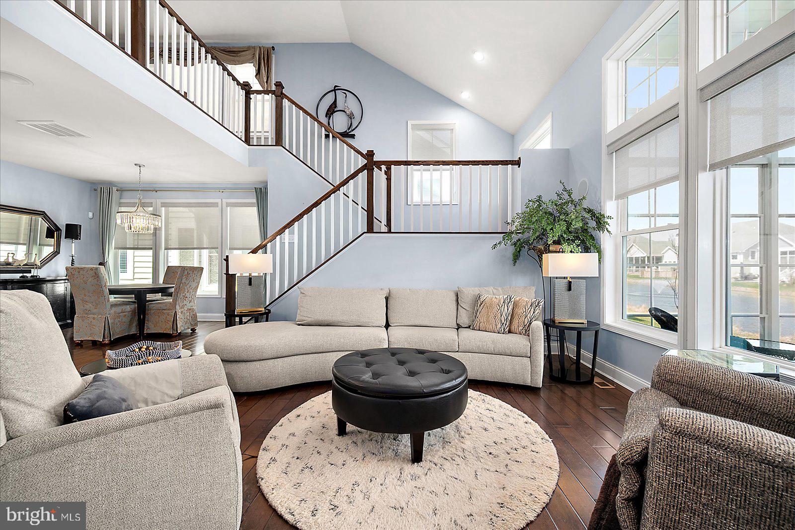 30361 SEA WATCH WALK