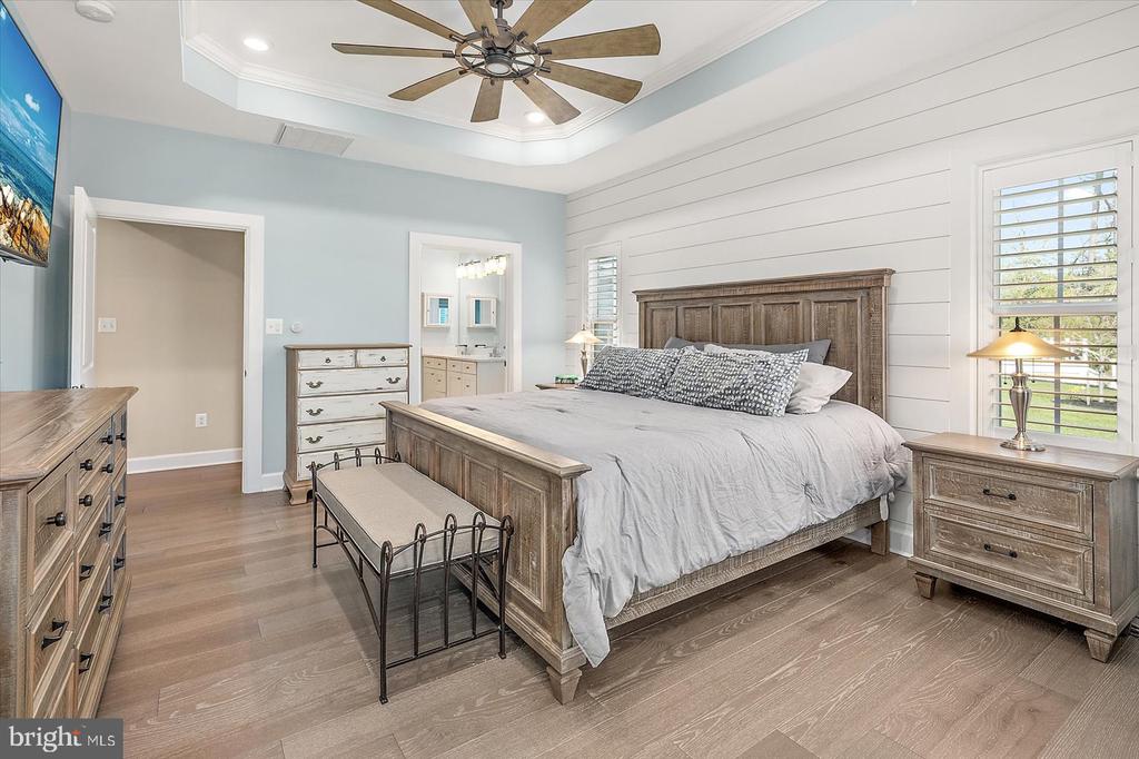 23054 BUTTERFLY COURT
