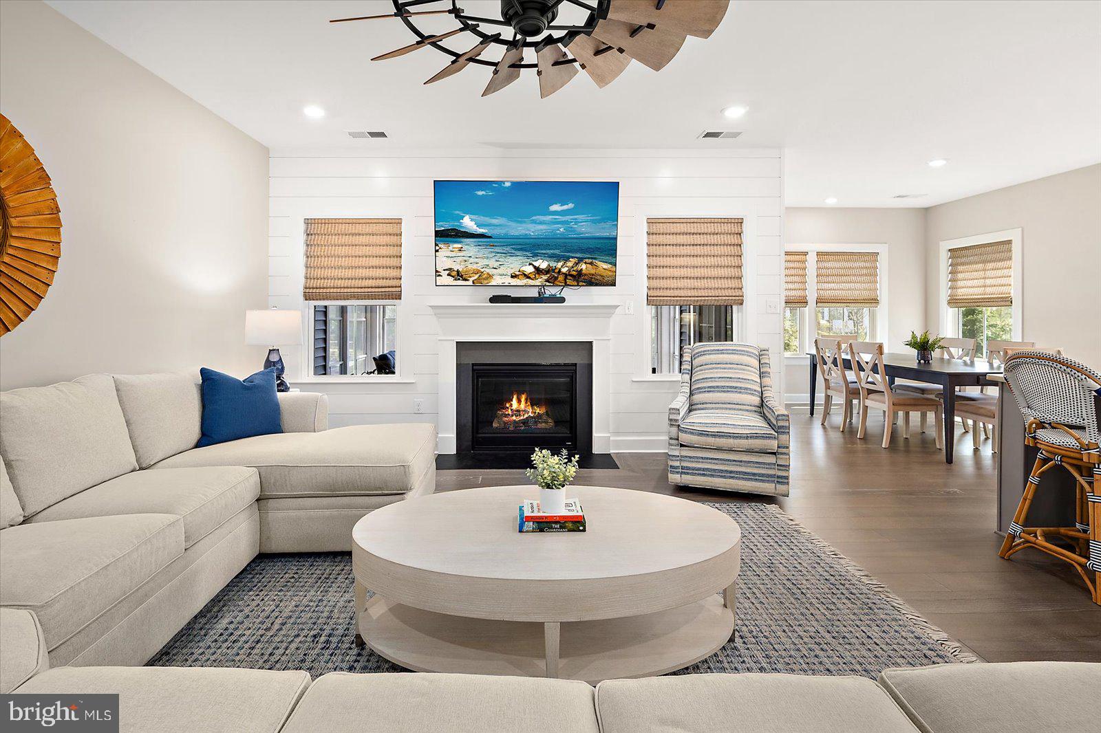 23054 BUTTERFLY COURT