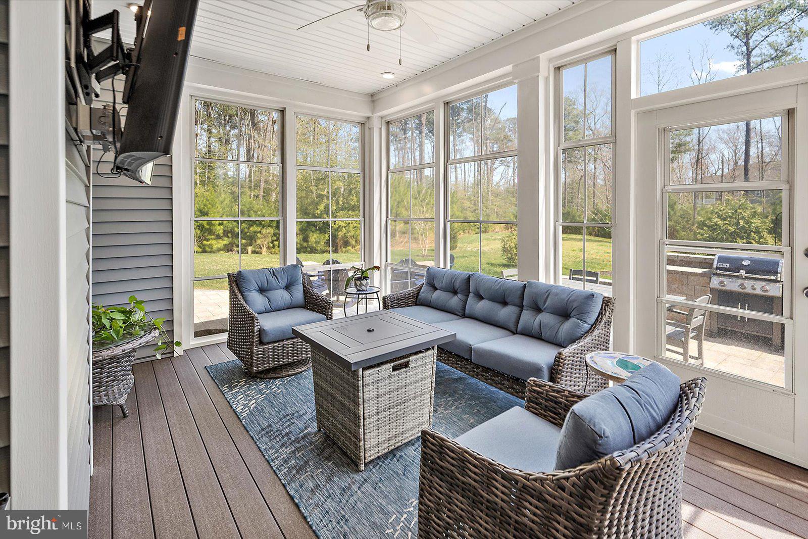 23054 BUTTERFLY COURT