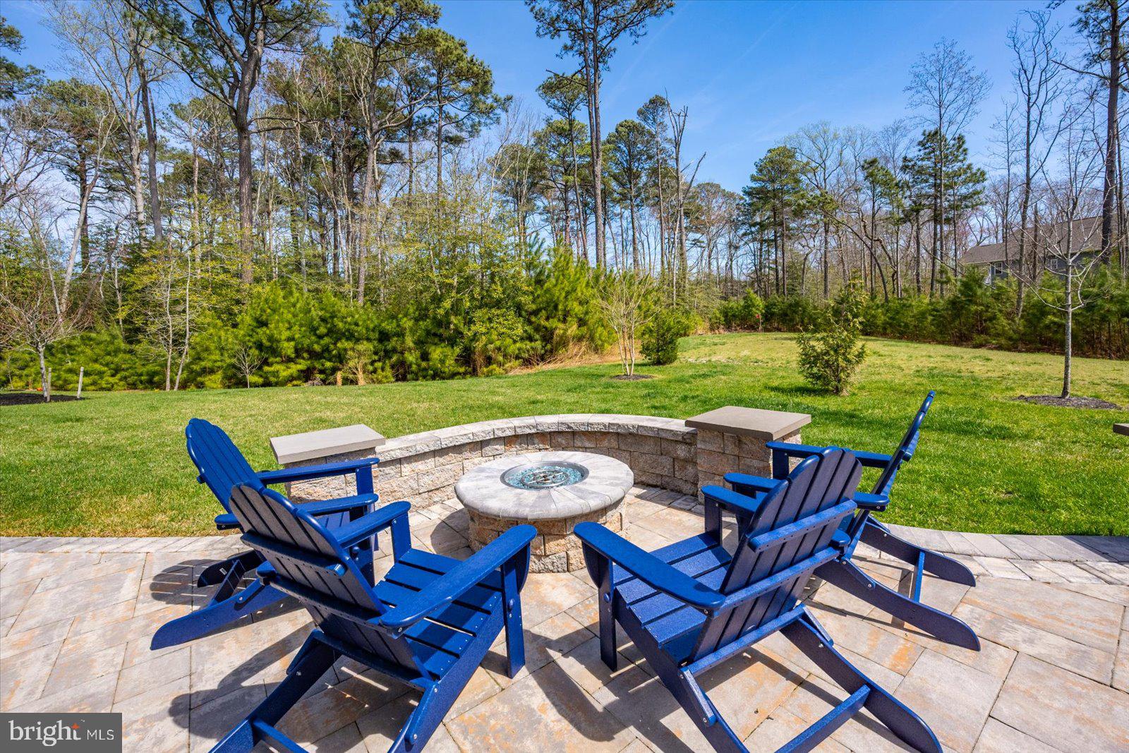 23054 BUTTERFLY COURT